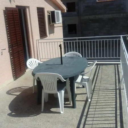 Apartamento With Parking Space Biograd Na Moru, Biograd - 24160
