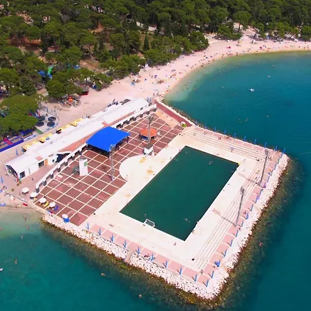 דירה With Parking Space Biograd Na Moru, Biograd - 24160 ביוגראד נה מורו